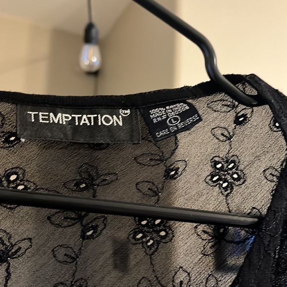 Vintage Temptation Top - Picture 3 of 5
